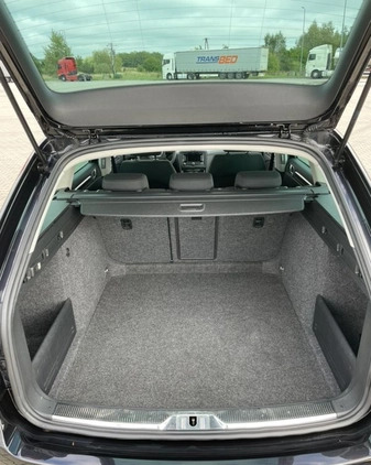Skoda Superb cena 36500 przebieg: 219752, rok produkcji 2011 z Torzym małe 254